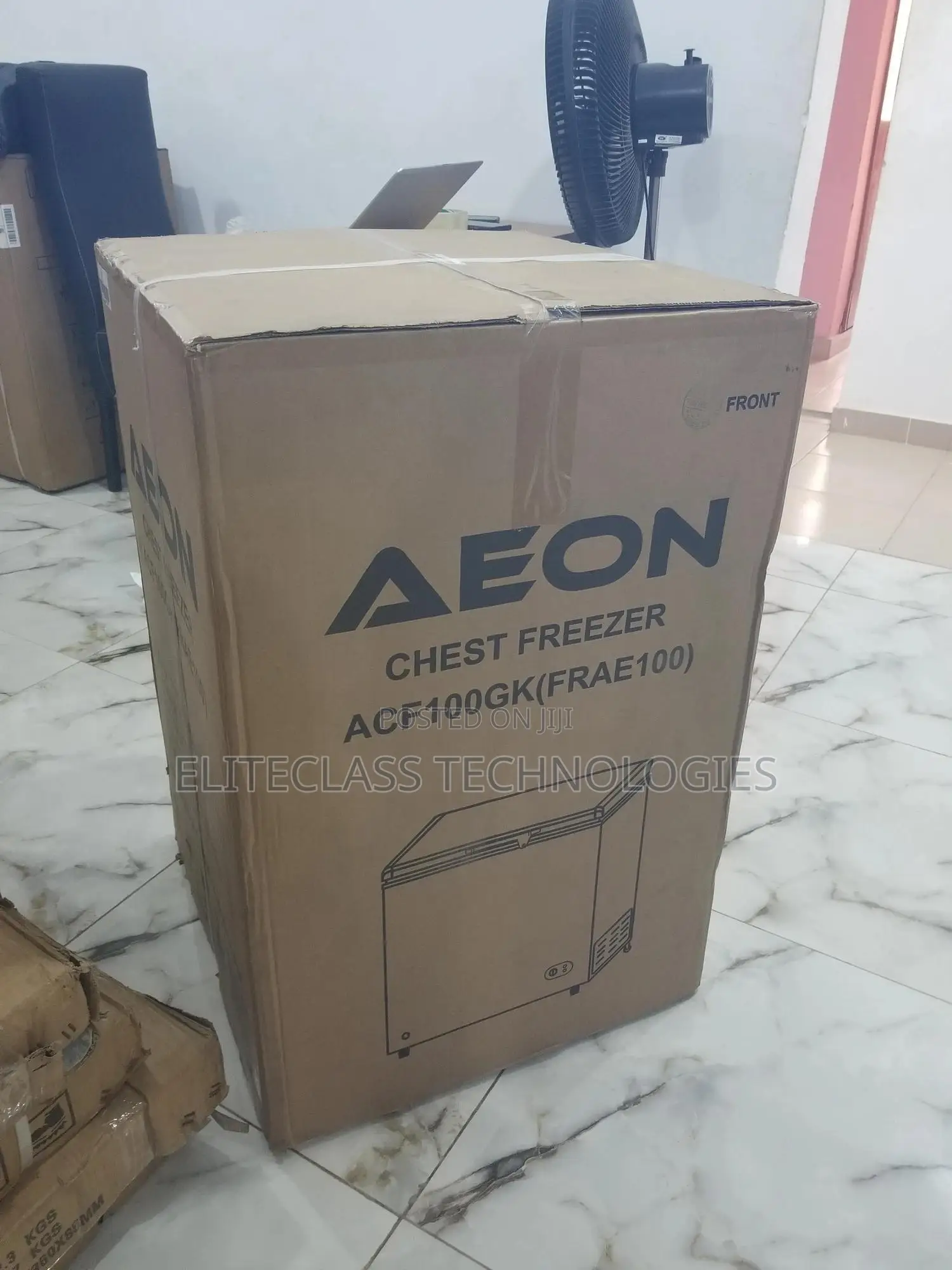 Good Aeon Chest Freezer ACF100GK.