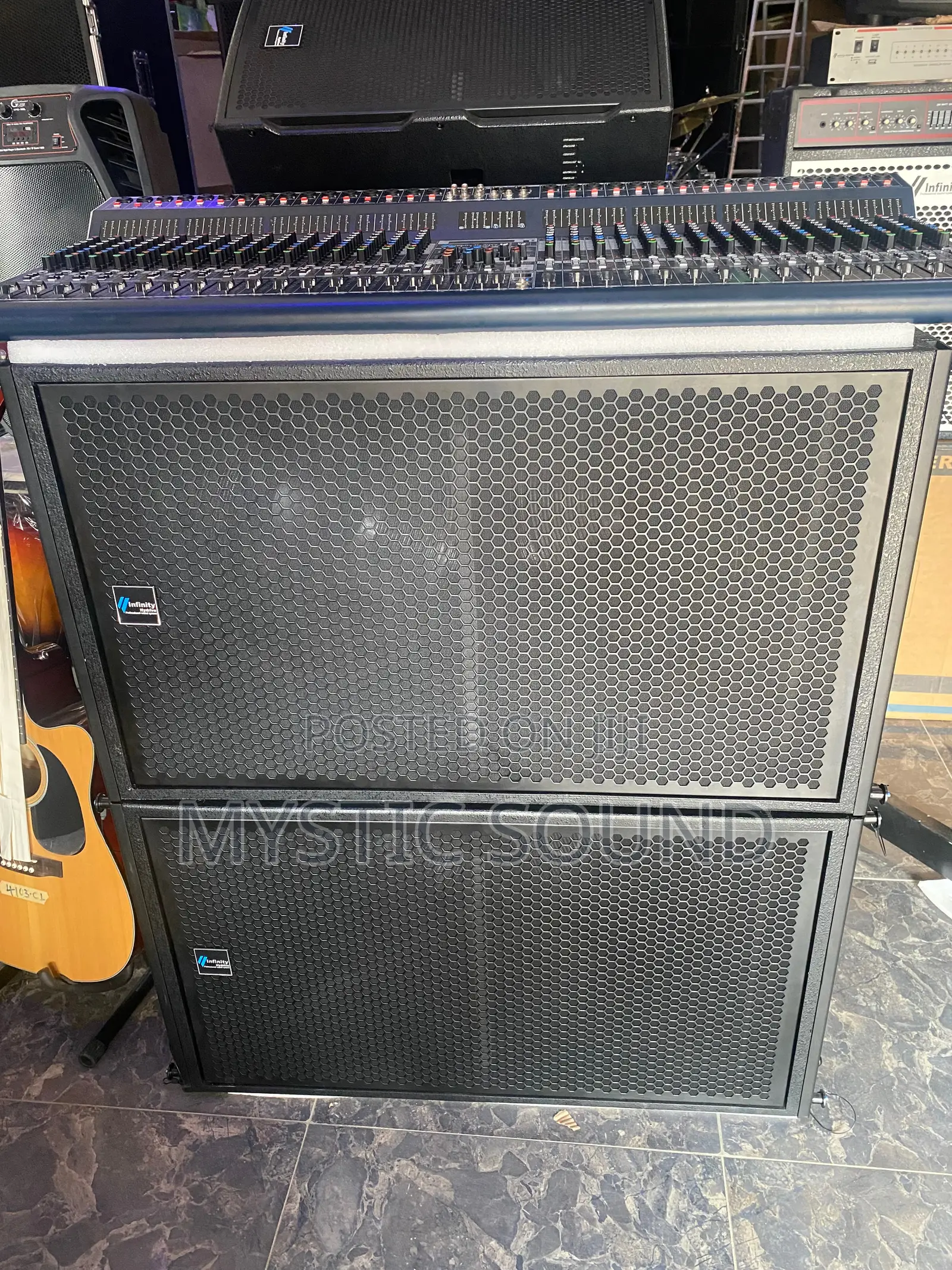 Line Aray 218 Double Subwoofer