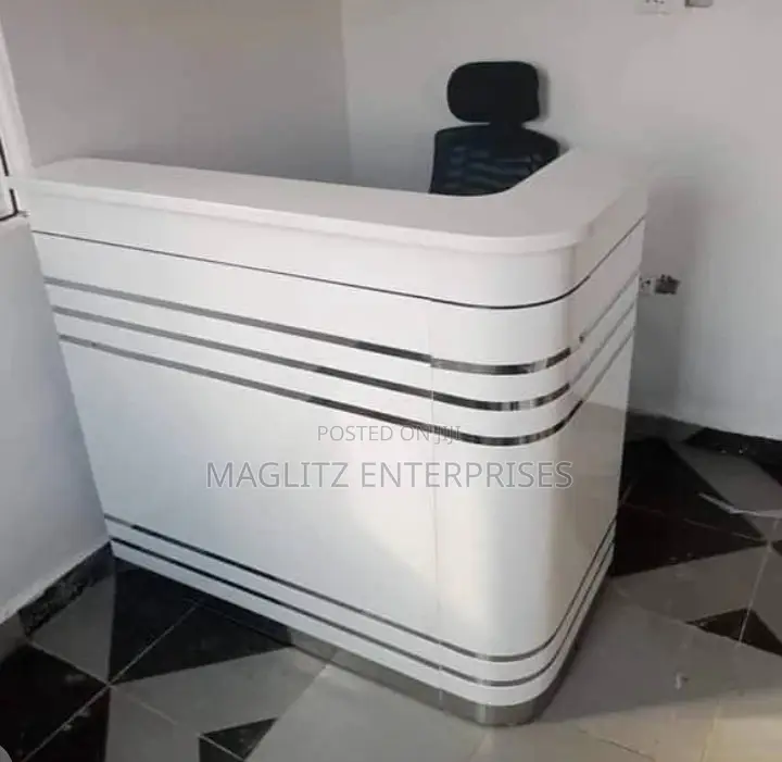 Quality Front Desk Table