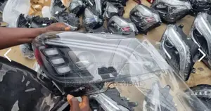 C300 2013 Merbearch Headlights