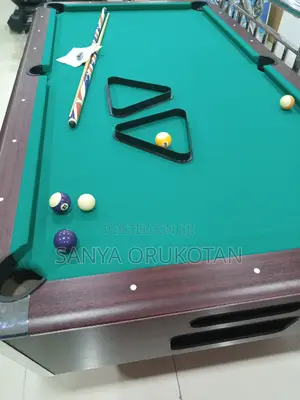 Coin Snooker Table With Complete Accessories