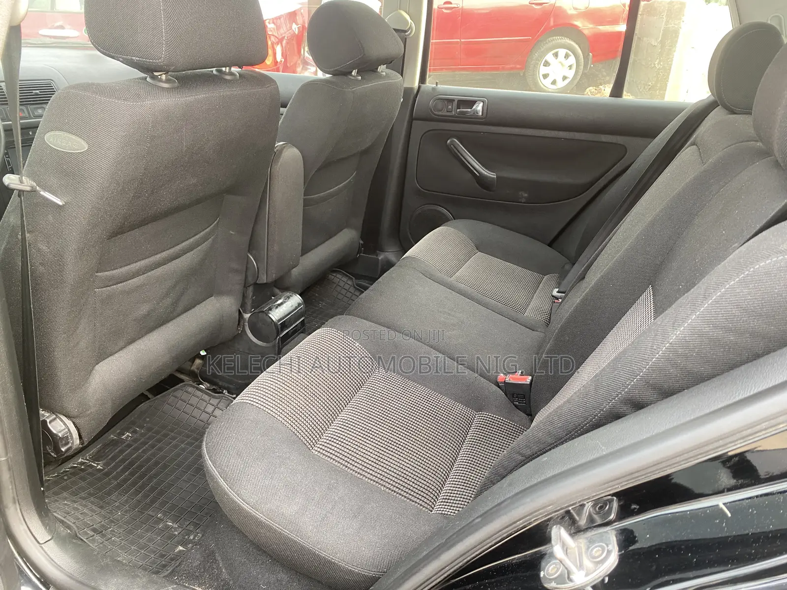 Volkswagen Golf 2004 Black