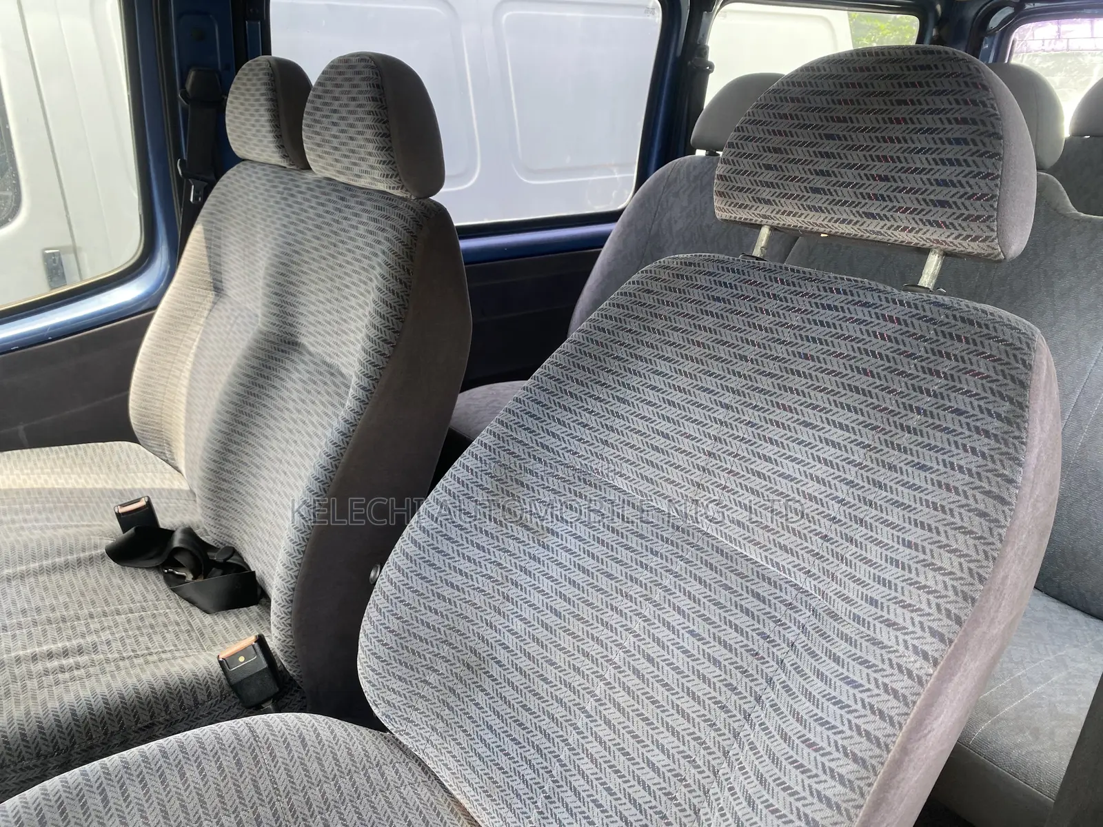 Ford Transit 2004 Blue
