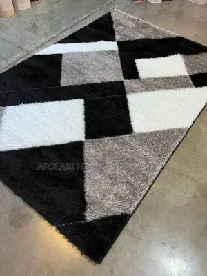 Classic Center Rug
