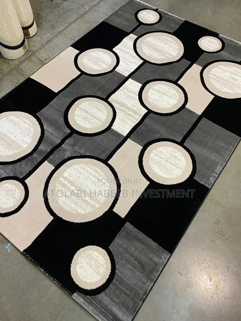 Classic Center Rug