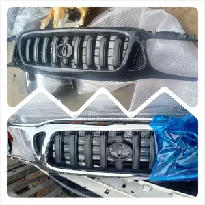 Front Grill Toyota Tacoma 2002 Available