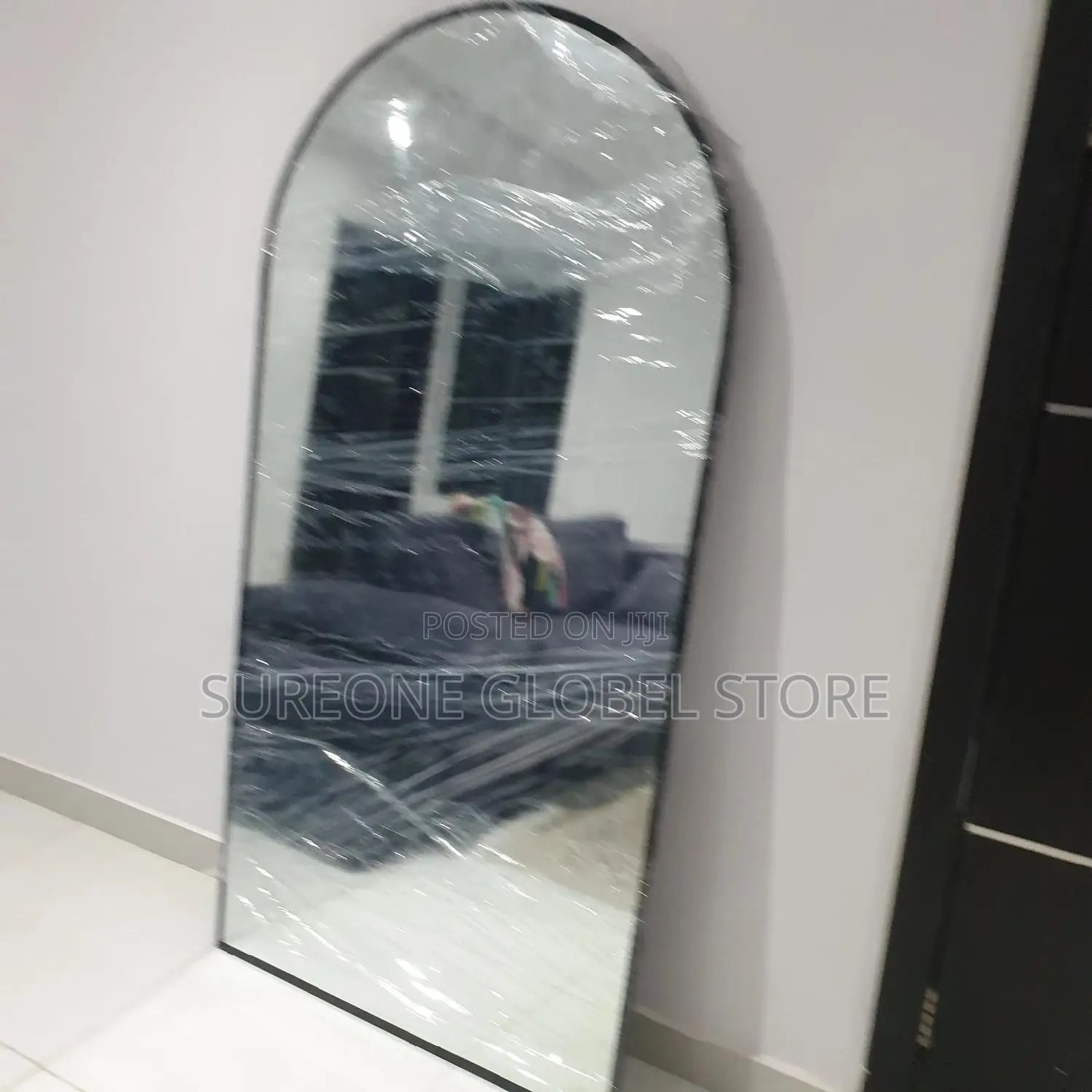 Design Mirror With Led Lights
