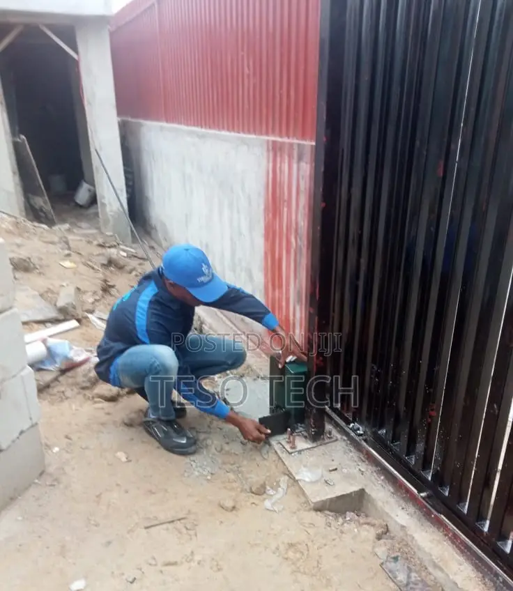 Authentic And Modern Design Automated Gate
