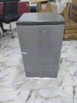Fast Freezing Hisense 90L Refrigerator(Ref093dr)