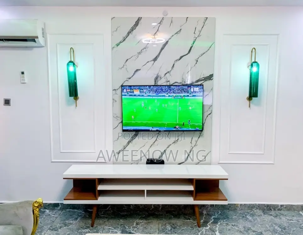 One Bedroom Luxury Apartment