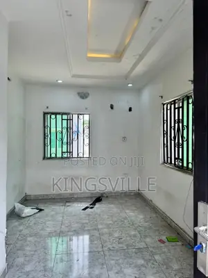 1bdrm Room & Parlour in Gwarinpa Estate, Life Camp for rent