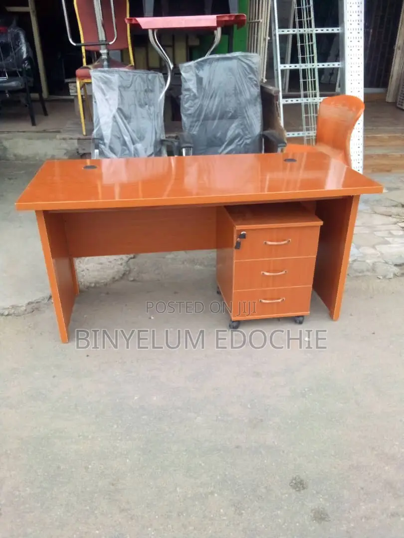 Five Feet Table With Mobile Drawer