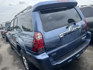 Toyota 4-Runner Limited 2008 Blue