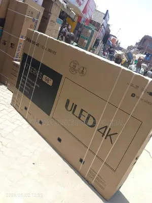 Hisense 98" Unique Uled Smart Tv