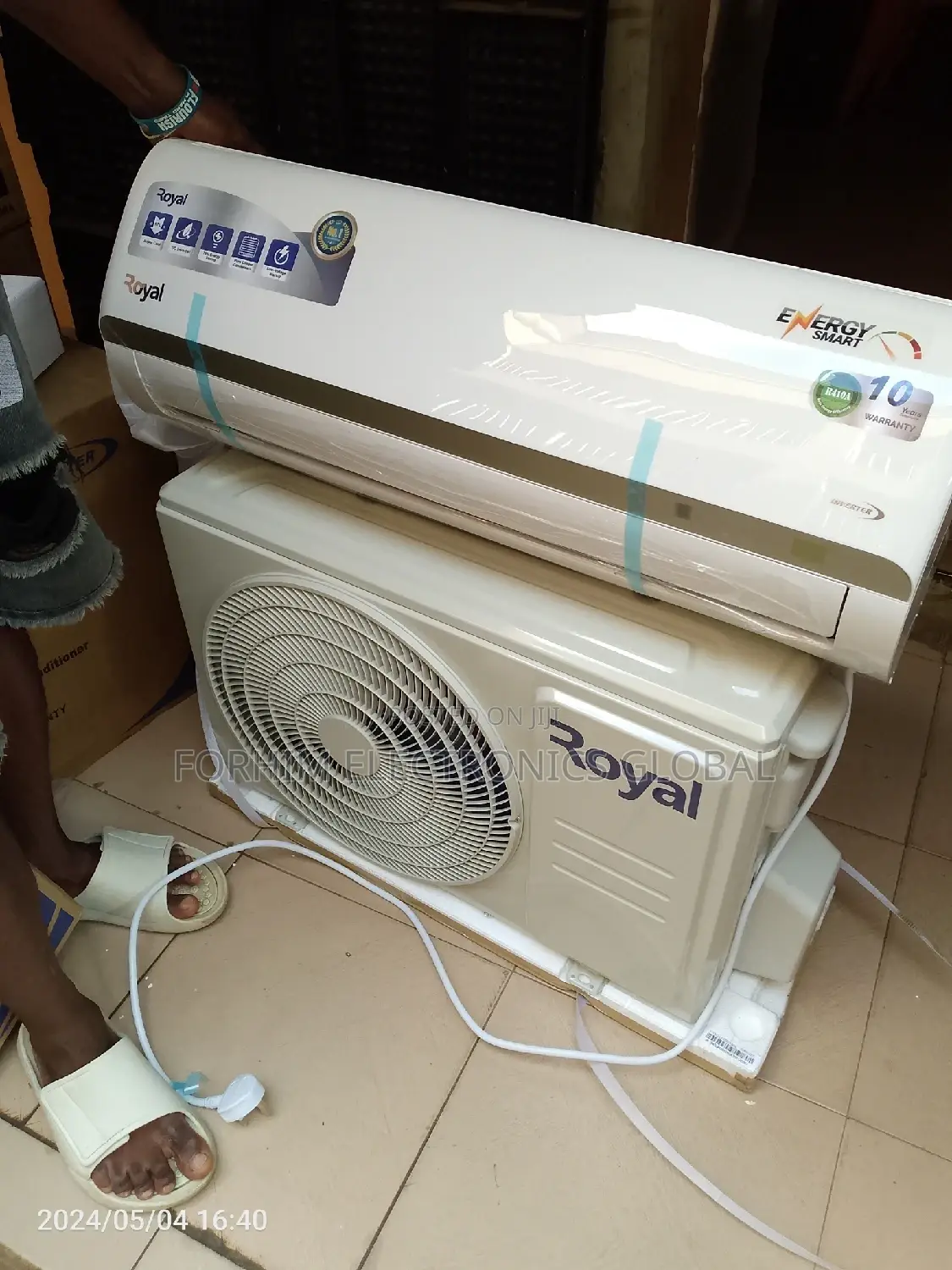 Royal 1.5hp Unique Inverter Ac