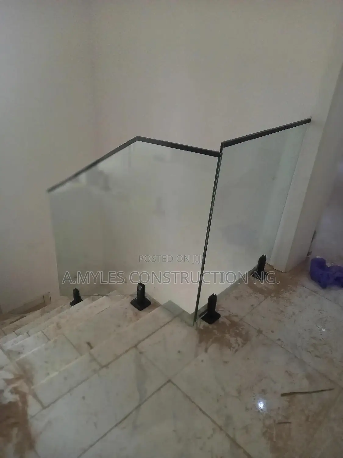 Sample Glass Handrail