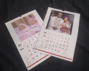 Personal Calendar With Your Pictures