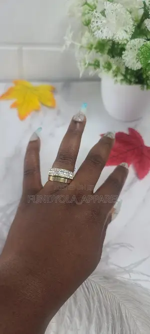 Gold Wedding Ring for Brides