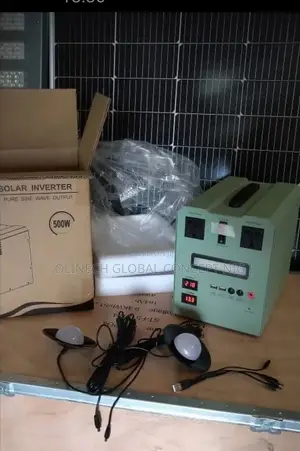 Pure Sine Wave Inverter Powered Solar Generator