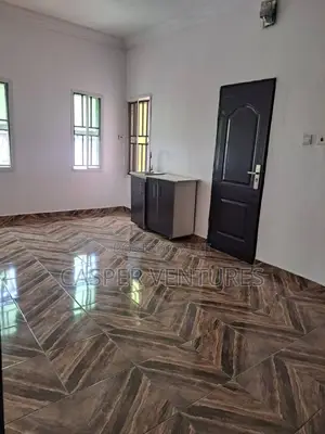 Studio Apartment in Lekki Paradise 2, Chevron for rent