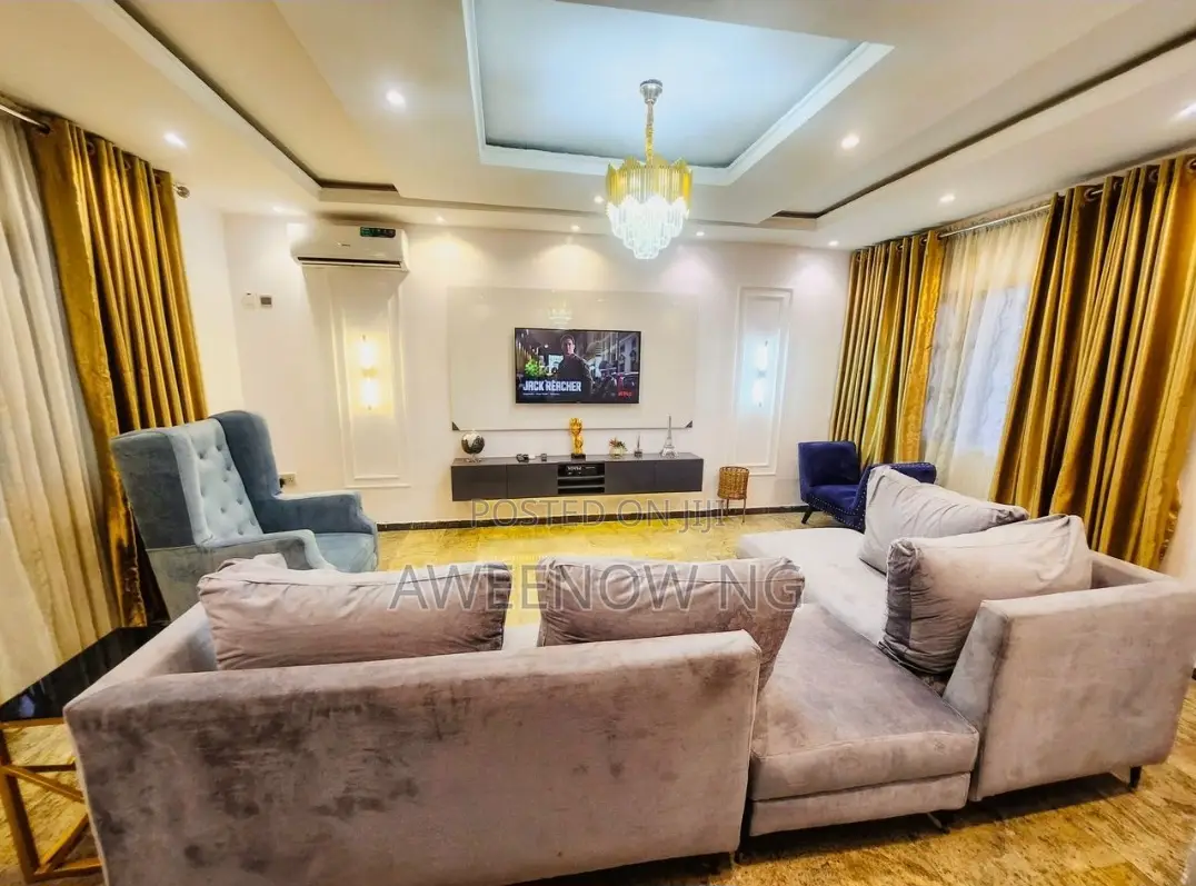 Luxury 4bedroom Duplex