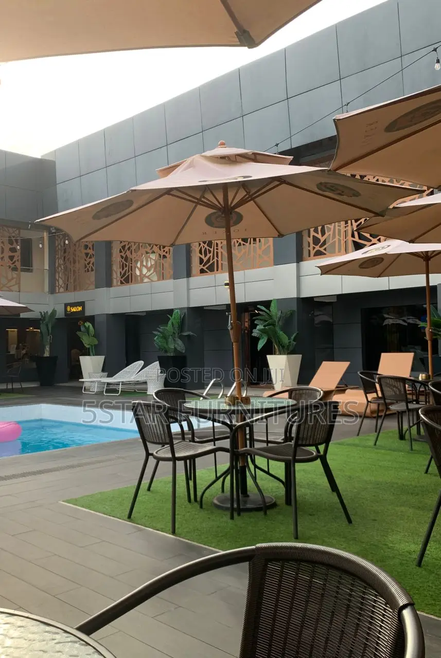 Outdoor Table And Chairs With Umbrella