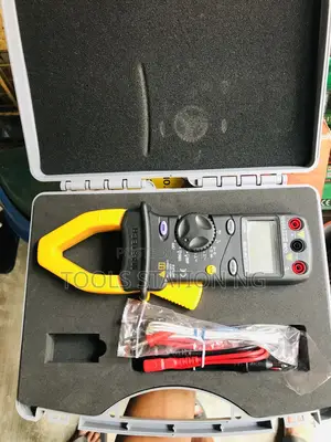 Digital AC/DC Clamp Meter