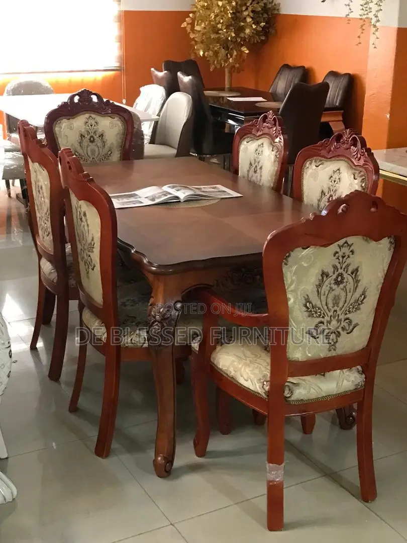 Royal Dinning Set