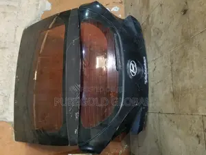 Hyundai Veloster Complete Boot