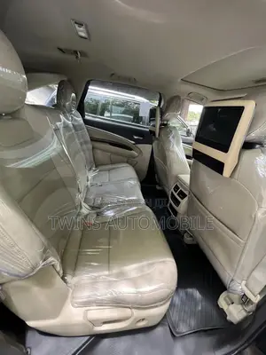 Acura MDX Advance and Entertainment Packages 4dr SUV (3.5L 6cyl 6A)