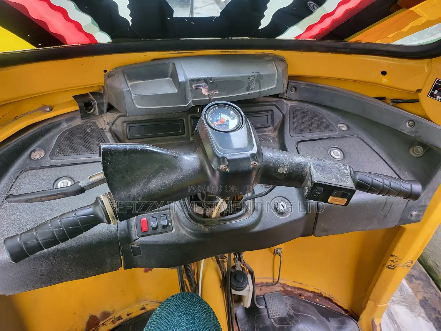 TVS Apache 180 RTR 2022 Yellow