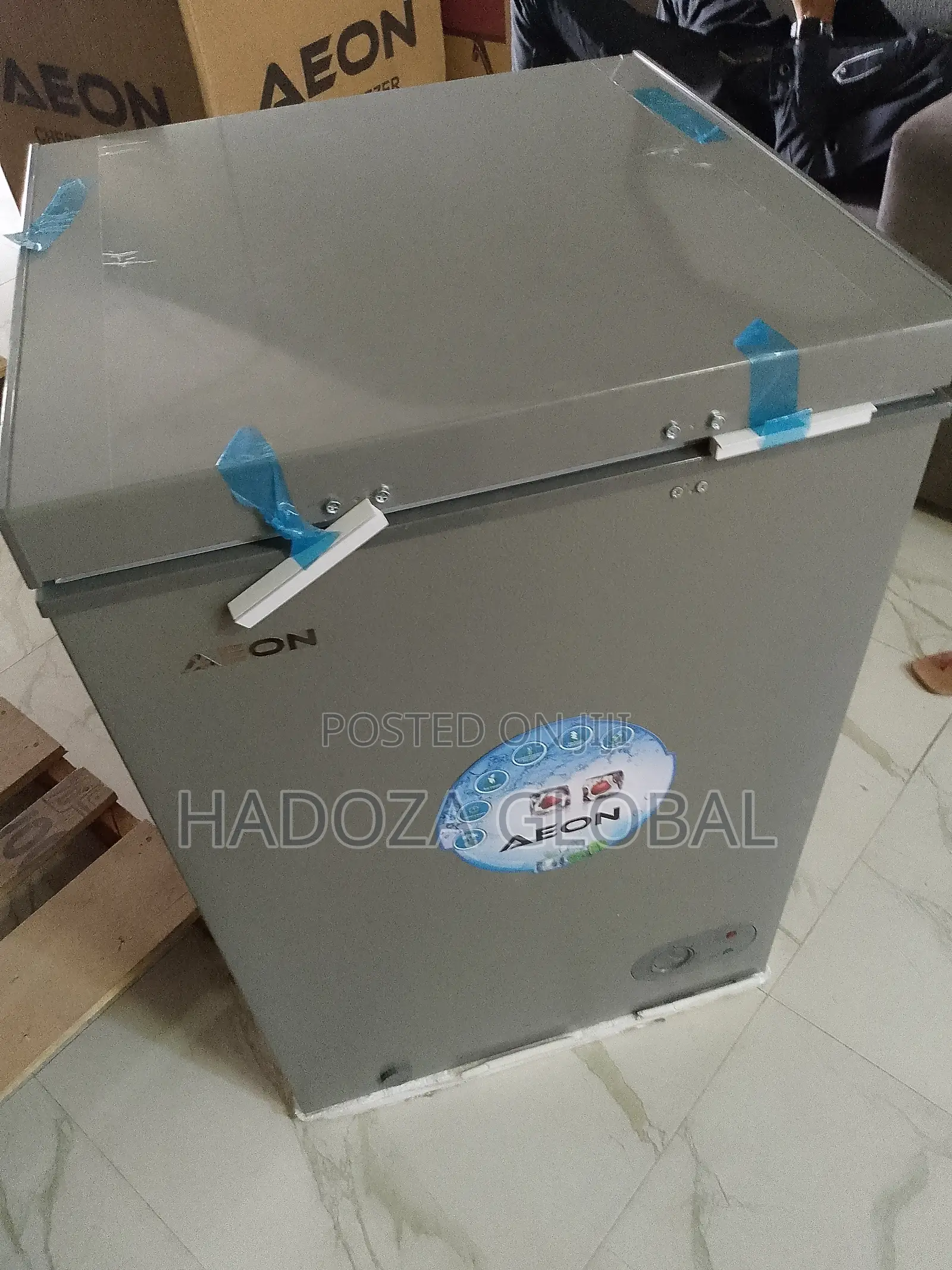 Aeon 100 Litres Chest Freezer- Fast Freezing