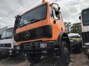 Mercedes Truck 3536 10tyres Cap Chassis