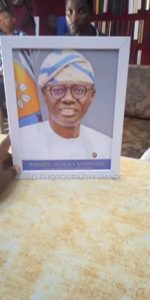 8 by 10 Picture Frame