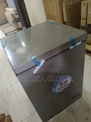 Aeon 100 Liters Chest Freezer