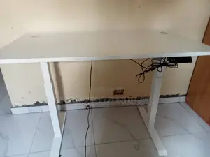 Electric 1.4/1.6 Meters Adjustable/Sit-Stand Wood Top Table