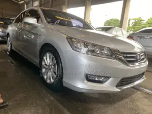 Honda Accord 2013 Silver