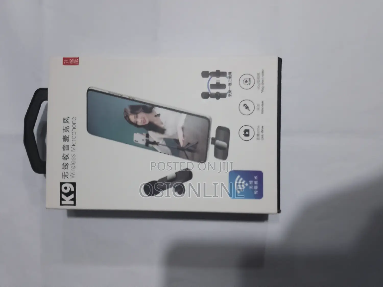  Wireless Microphone