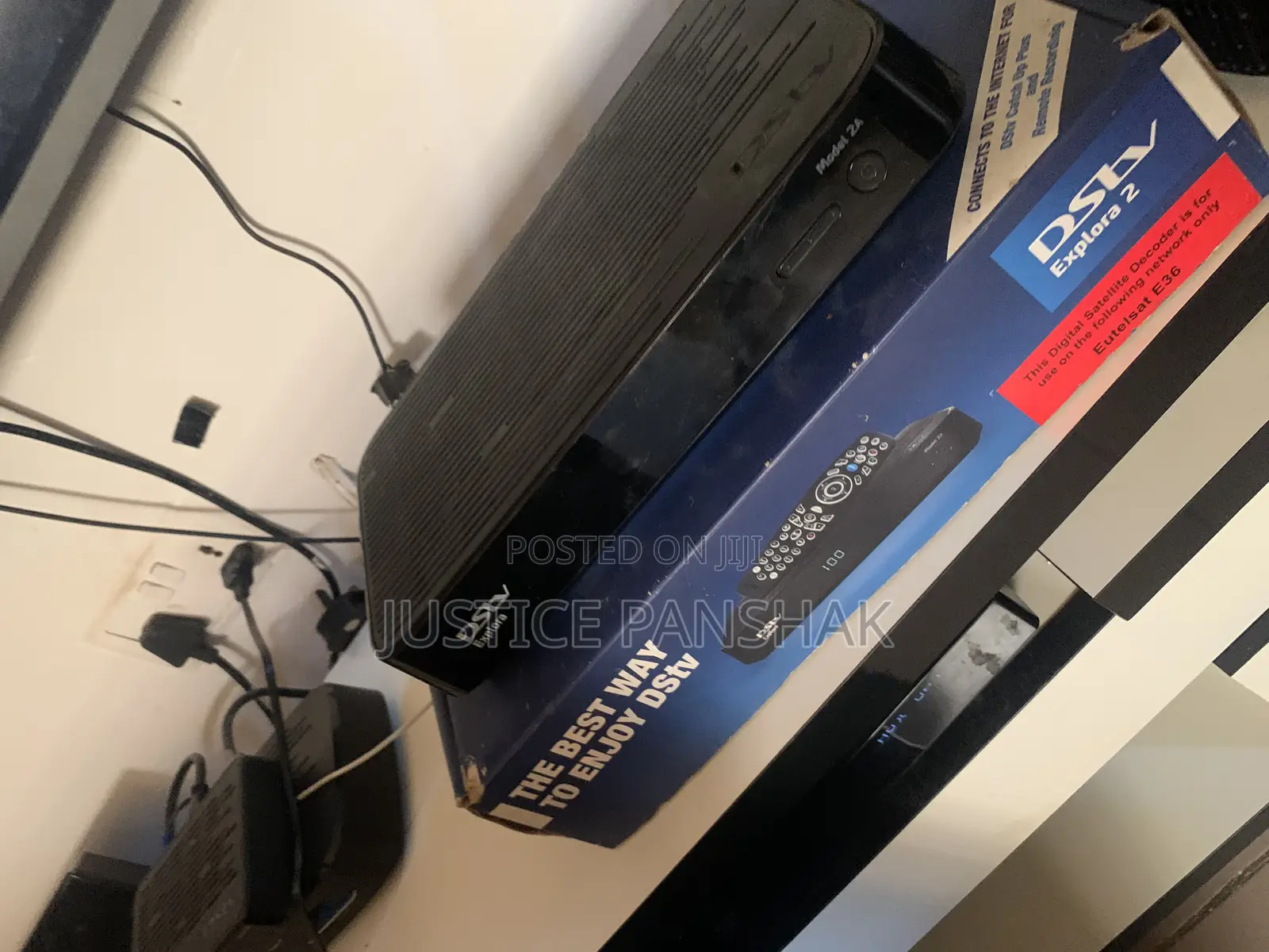 DSTV Explora 2a