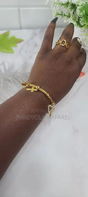 Fashionable Female Gold Bangle