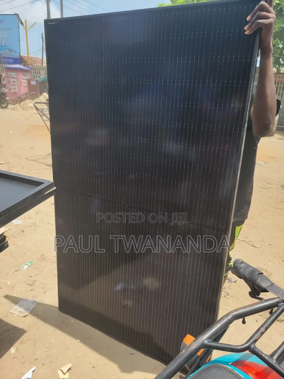 450 Watts Half Cut Longi Solar Panel