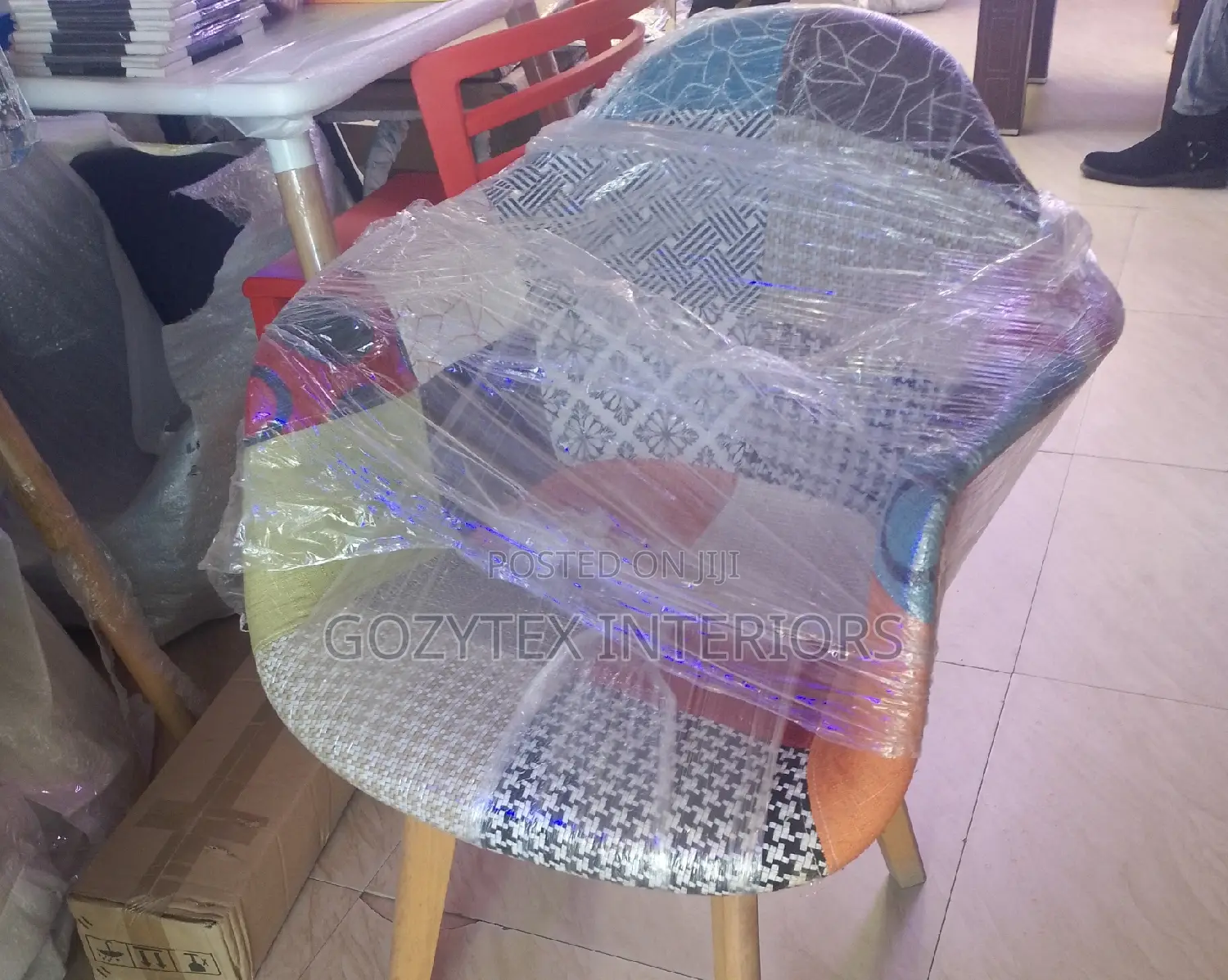 Restaurant Dinning Table / Chair