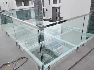Stainless Top Glass Railing