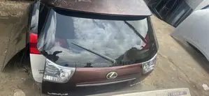 Lexus Rx 400h Booth