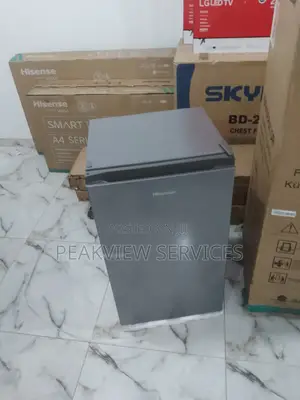 Advance and Durable Hisense 09litres Table Top Refrigerator