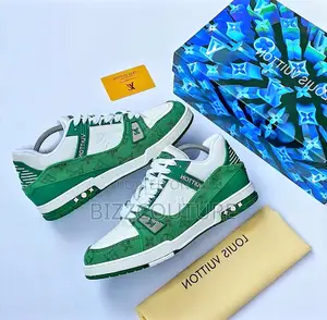 Original LOUIS VUITTON Trainer Sneakers Available in Store