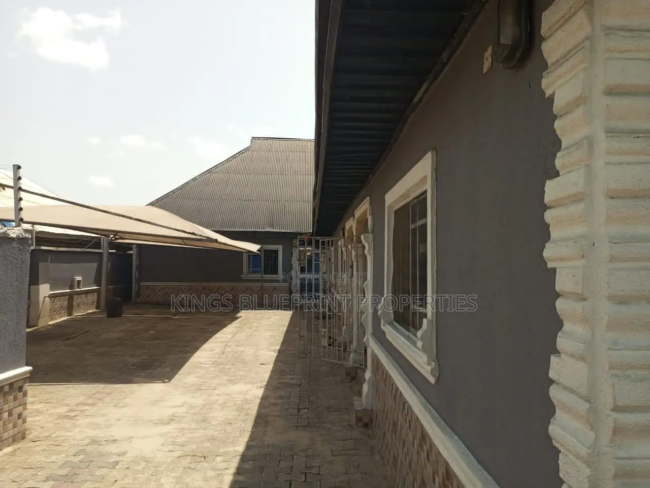 1bdrm Bungalow in Ughelli, Warri for sale