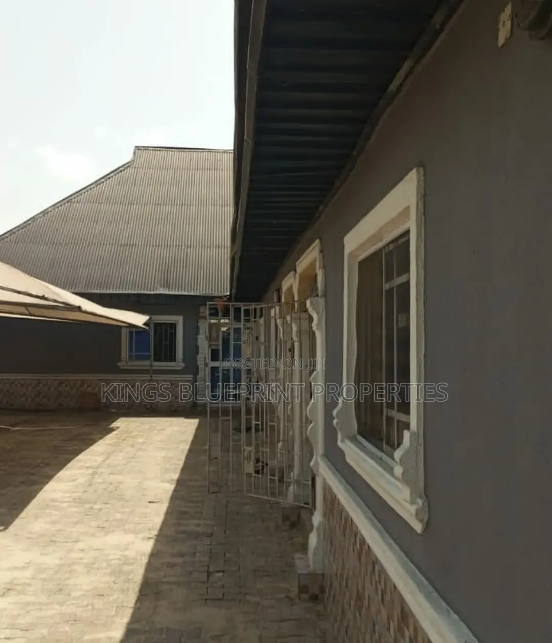 1bdrm Bungalow in Ughelli, Warri for sale