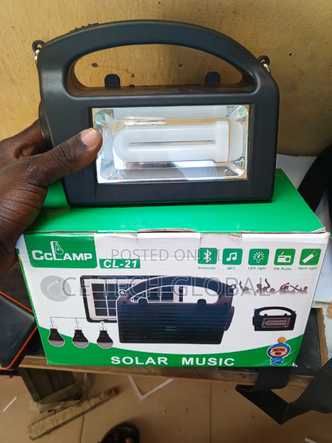 Solar Mp3 and Lighting Kit
