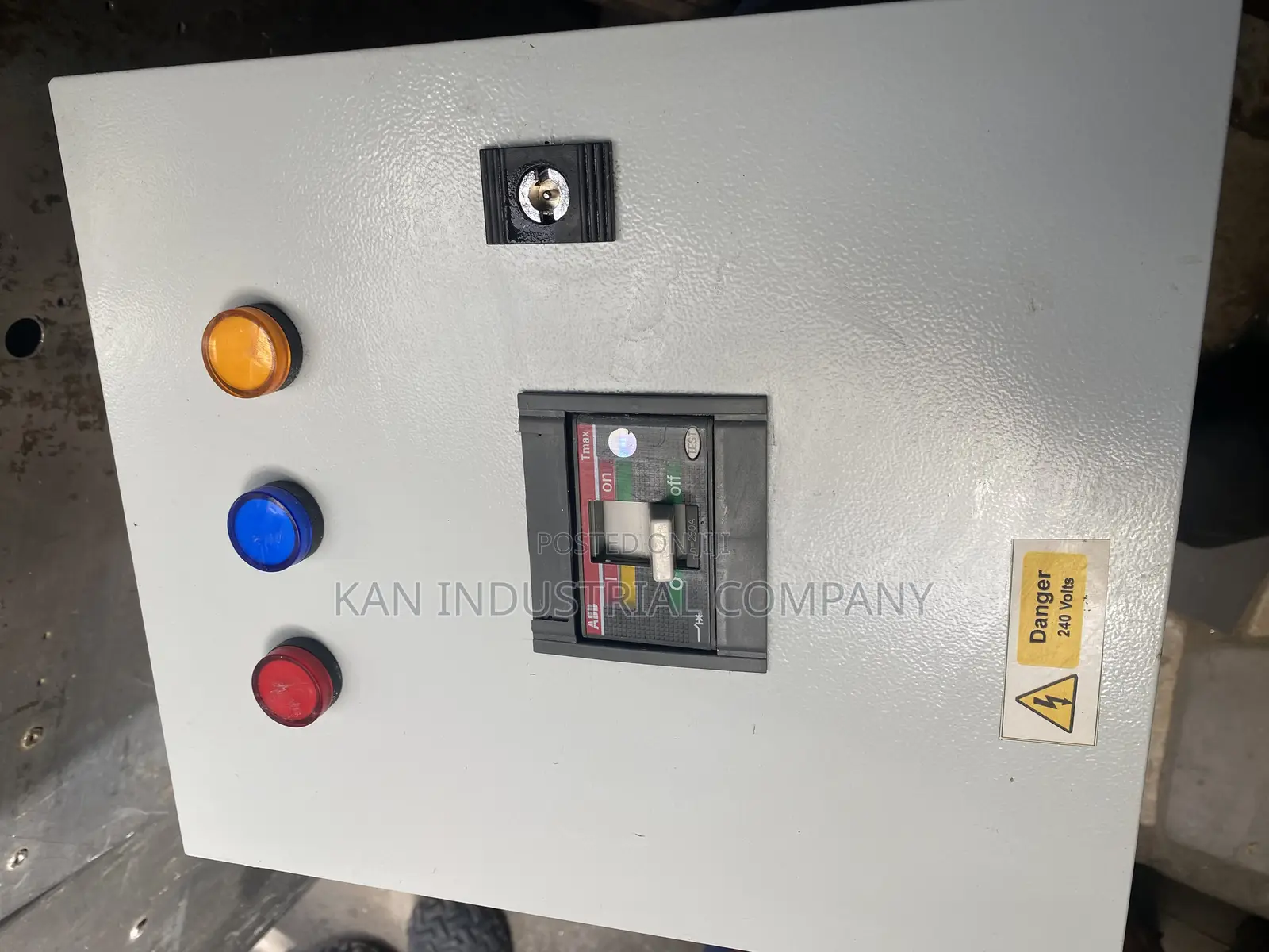 Breaker Box 250amps